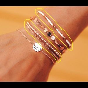 2 Pura Vida Bracelets